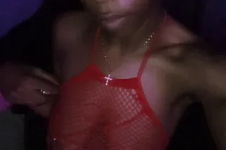 NEW IN TOWN💋COME SEE ME👀 OUTCALLS & CAR MEETS Available NOW💋2 GIRL SPECIAL 🥂💕 . - Image 1