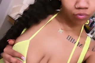 SEXI DESI IN TOWN😍😝 CATCH ME WHILE IM HERE AVAILABLE INCALLS & OUTCALLS ✅FACETIME SHOWS ✅ - Image 2