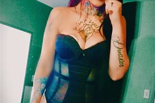 Fuck Friday With Winter; A Time You Wont Forget! 🫦💦 - Image 3