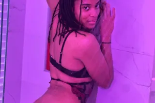 come excape with me - Image 3