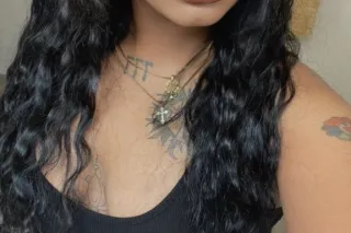 New Girl In Town😍 - Image 1