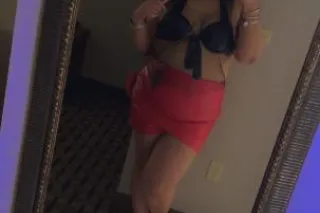 Come see me 😘 - Image 2