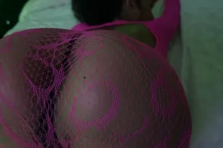 Petite Puerto Rican Hottie🩷💦🔥 Incall HHR SPECIAL - Image 3