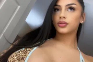 Sexy New Young Latina 💦 - Image 3